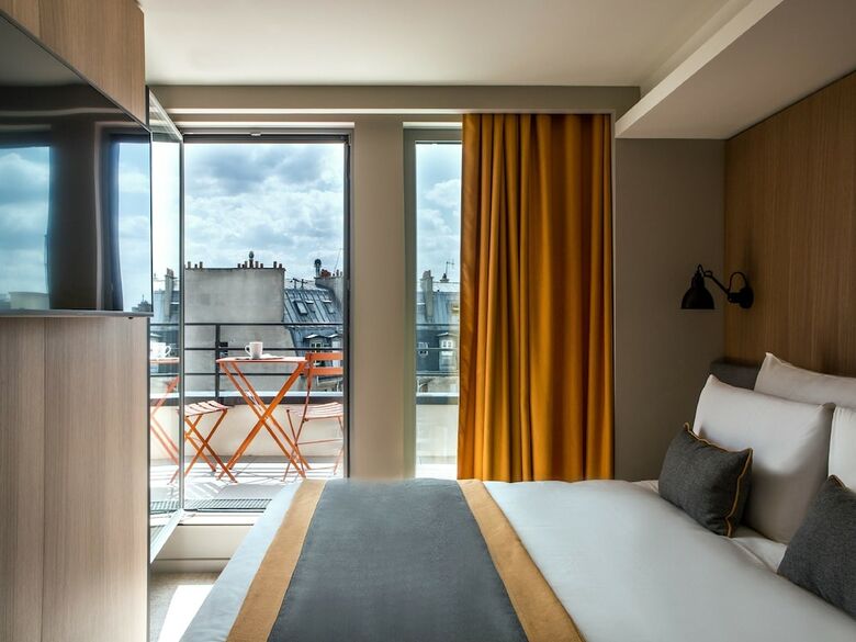 Hotel H�tel Mercure Paris 17 Batignolles
