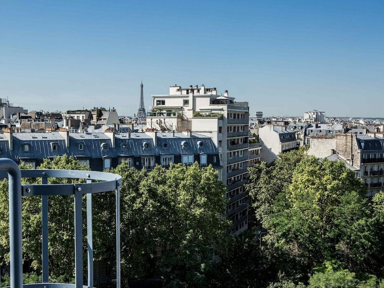 Hotel H�tel Mercure Paris 17 Batignolles