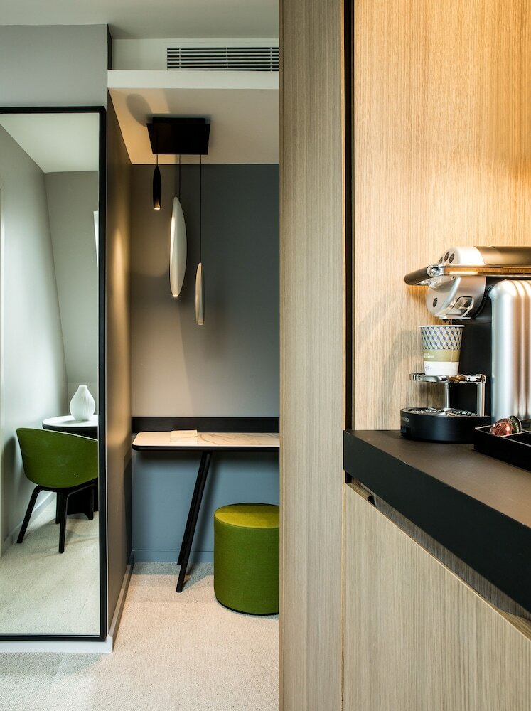 Hotel H�tel Mercure Paris 17 Batignolles