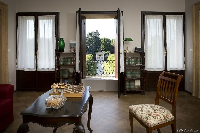 Villa Valmarana Ai* Nani - Imperial Suite