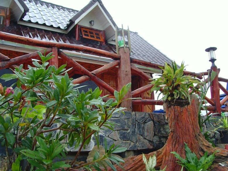 Hotel Nidahommok Resort