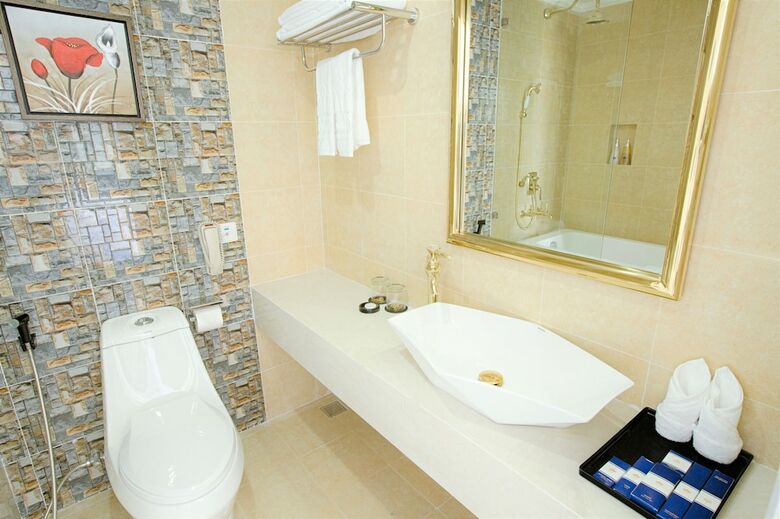 Hotel Fivitel Da Nang