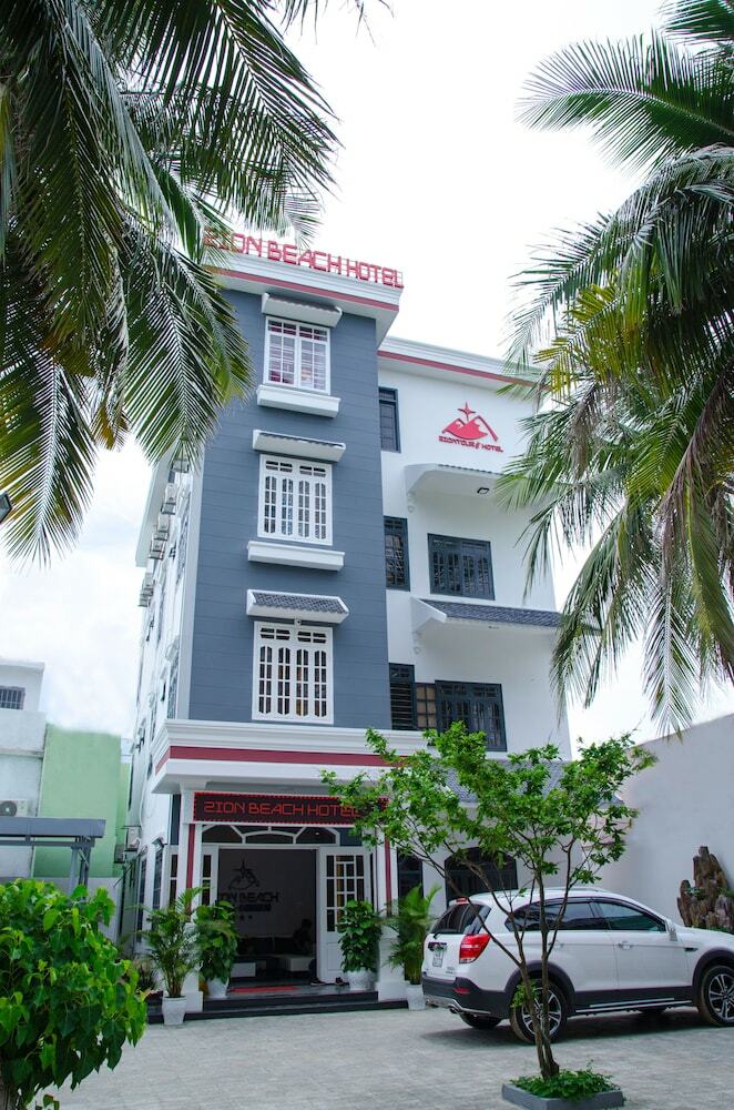 Hostal Zion Beach Hotel