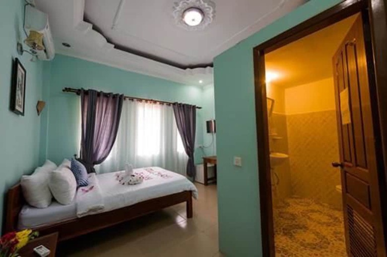 Hotel Nika's House