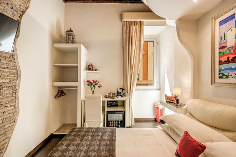 Hotel Piazza Di Spagna Comfort Rooms