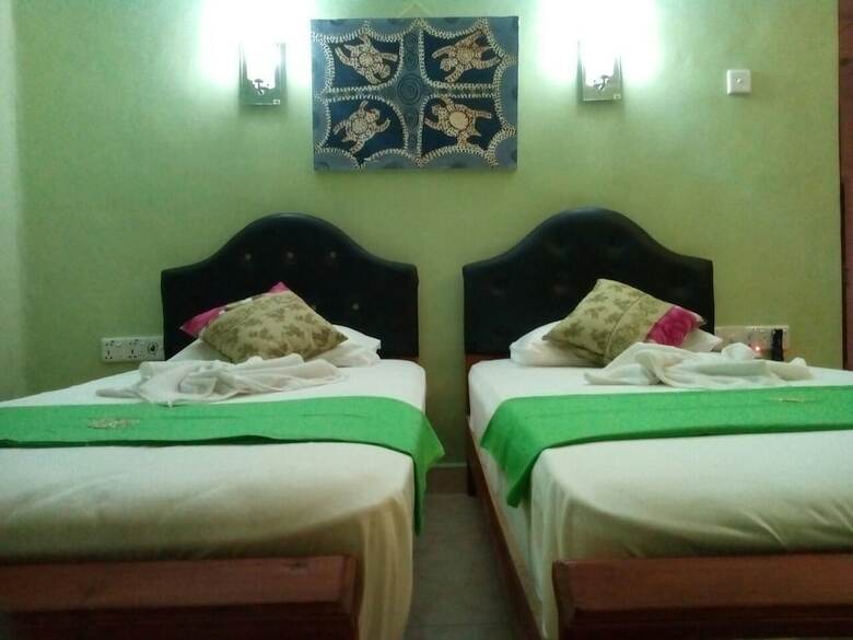 Hotel Villa De Rosh