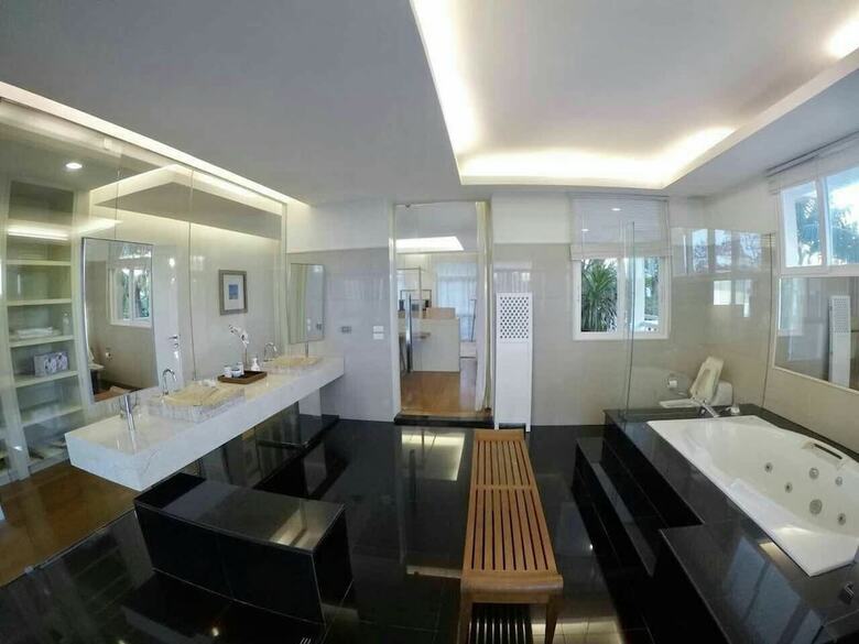 Baan Talay Pool Villa Pattaya