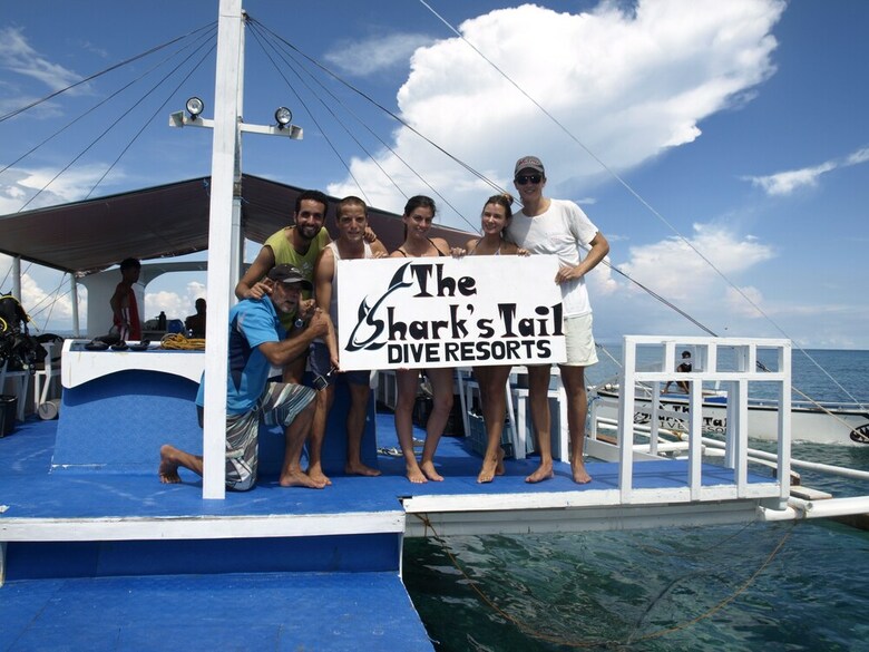 Posada The Shark's Tail Dive Center