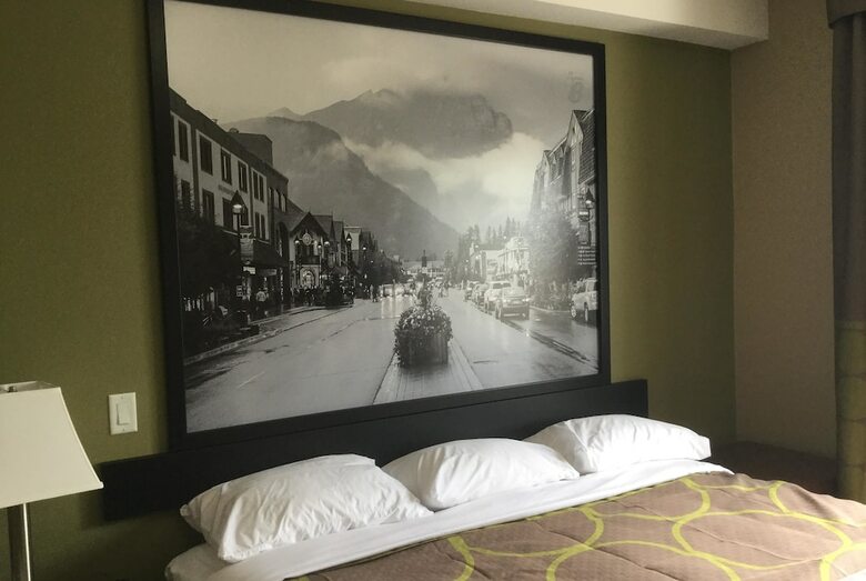 Hotel Super 8 By Wyndham Hardisty