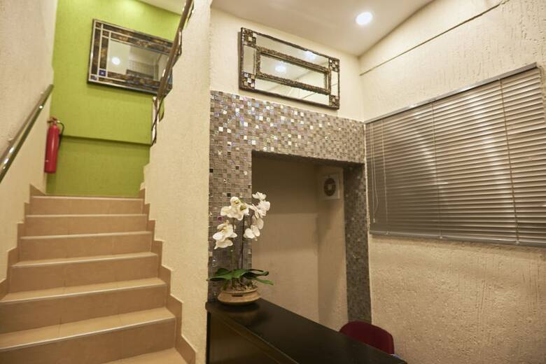 Hotel The Ritzz Exclusive Guest House