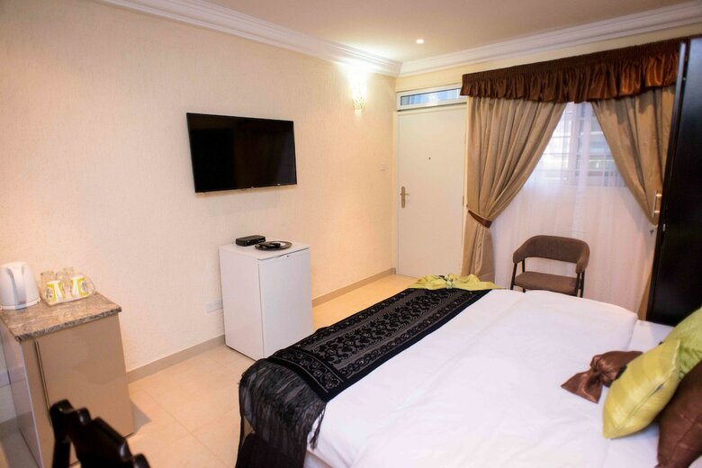 Hotel The Ritzz Exclusive Guest House