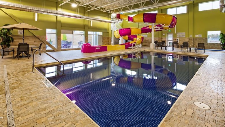 Best Western Plus St. John's Airport Hotel And Suites
