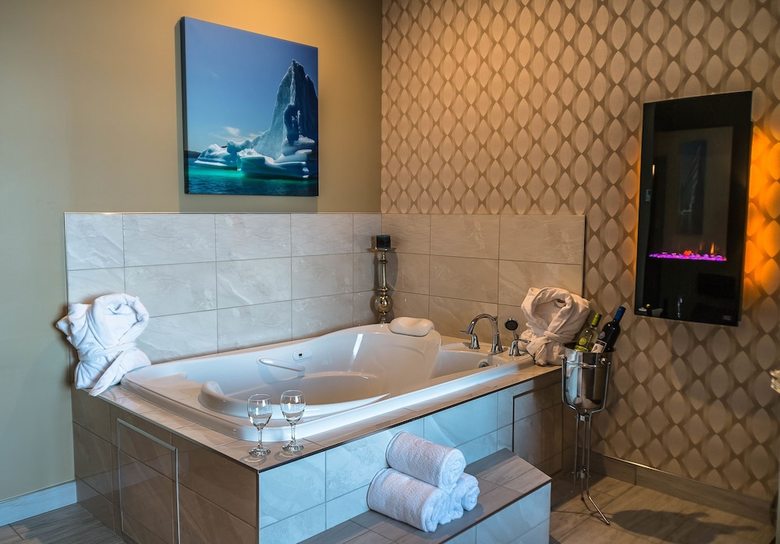 Best Western Plus St. John's Airport Hotel And Suites