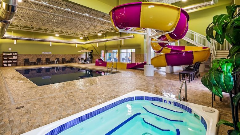 Best Western Plus St. John's Airport Hotel And Suites