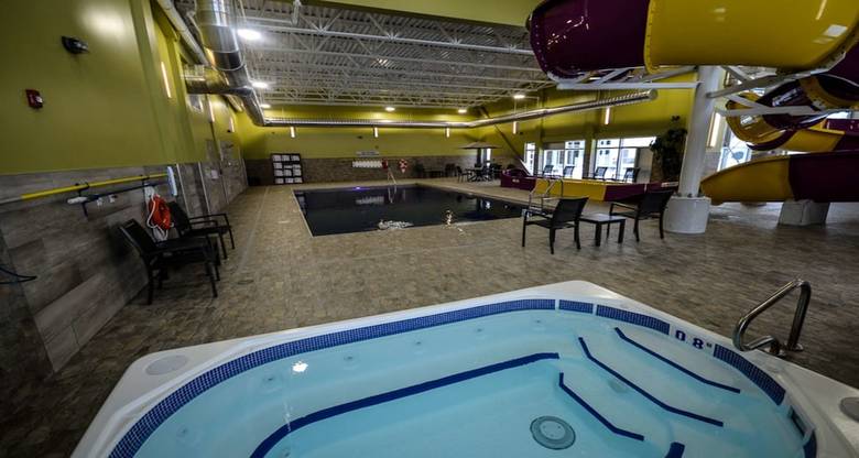 Best Western Plus St. John's Airport Hotel And Suites