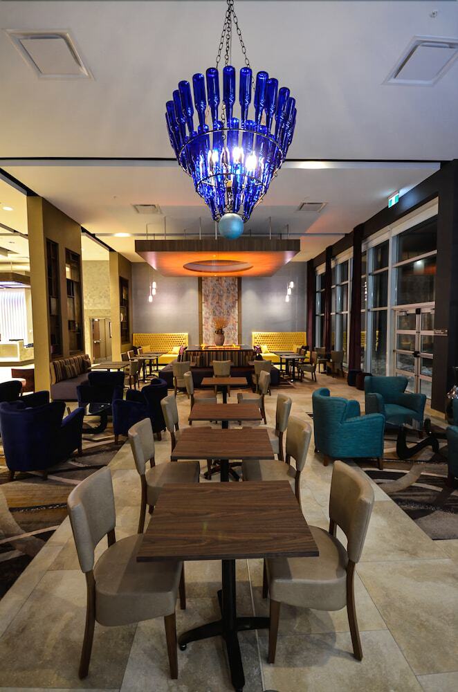 Best Western Plus St. John's Airport Hotel And Suites
