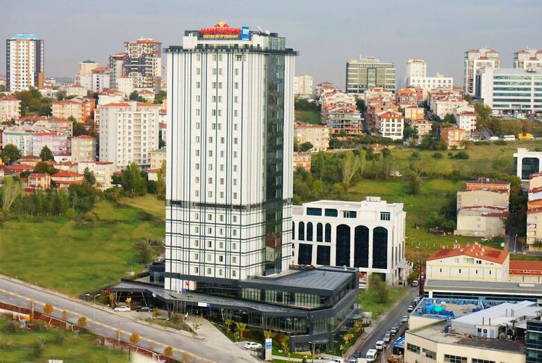 Hotel TRYP By Wyndham Istanbul Airport