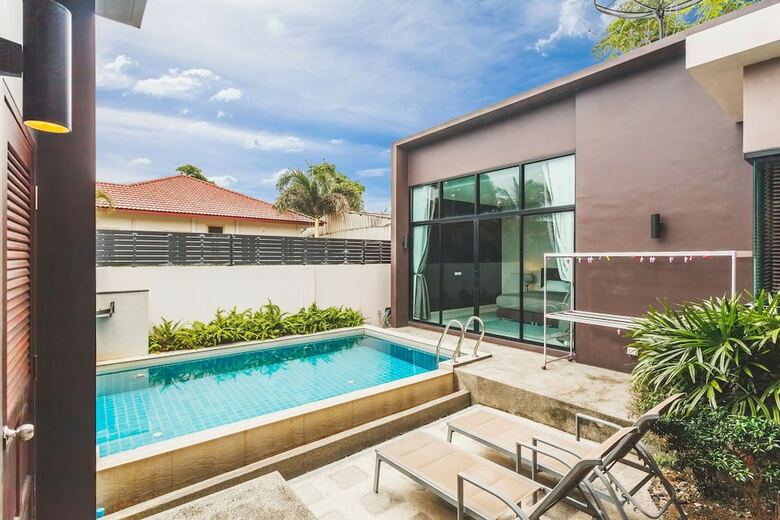 Two Bedroom Pool Villa In Bangtao