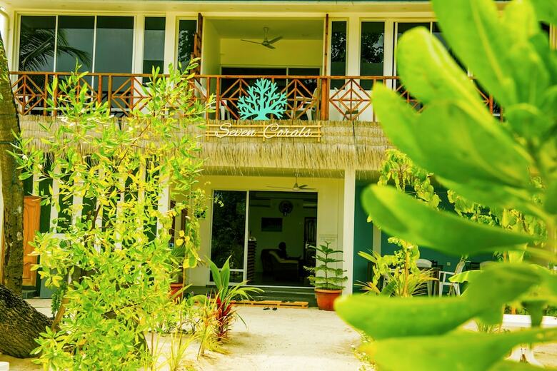 Hotel Seven Corals