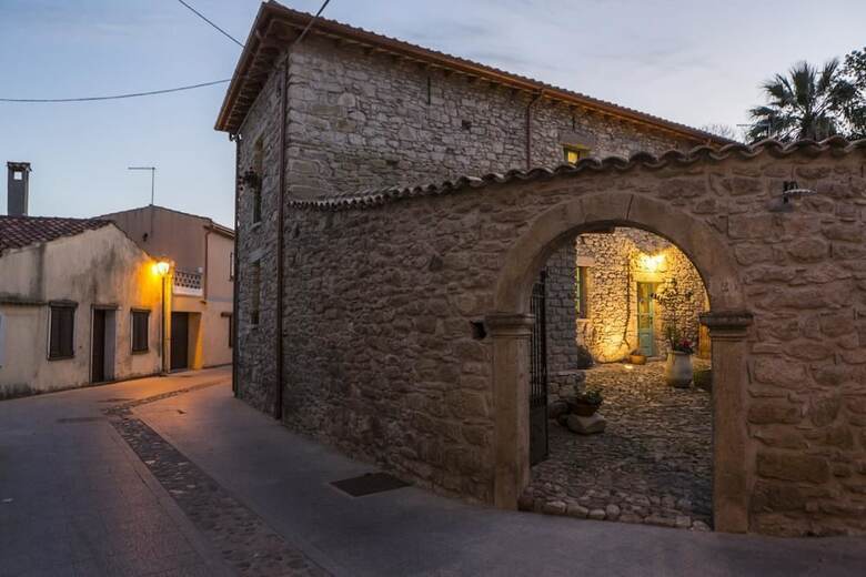 Bed & Breakfast Cortis Antigas