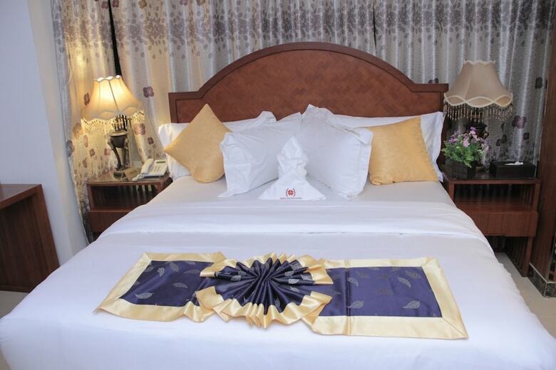 Zimbo Golden Hotel