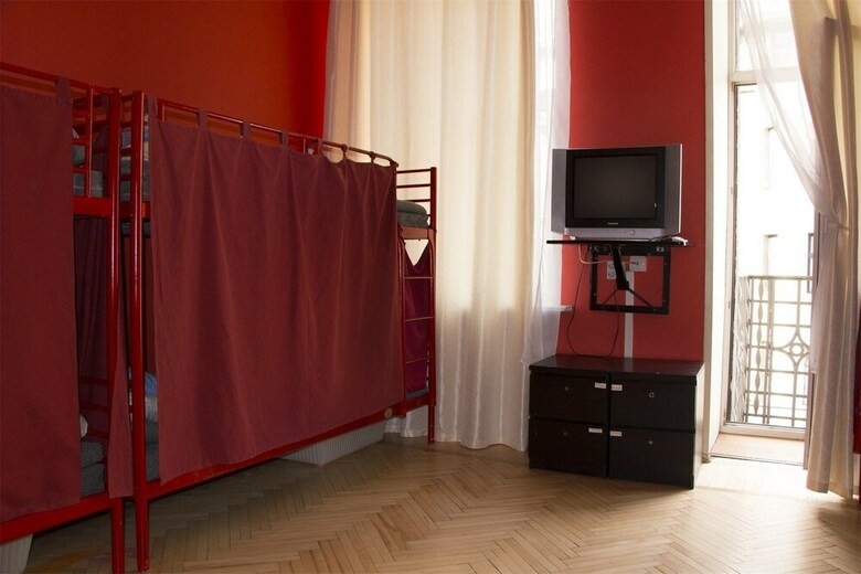 Hostal Old Flat Hostel On Nekrasova