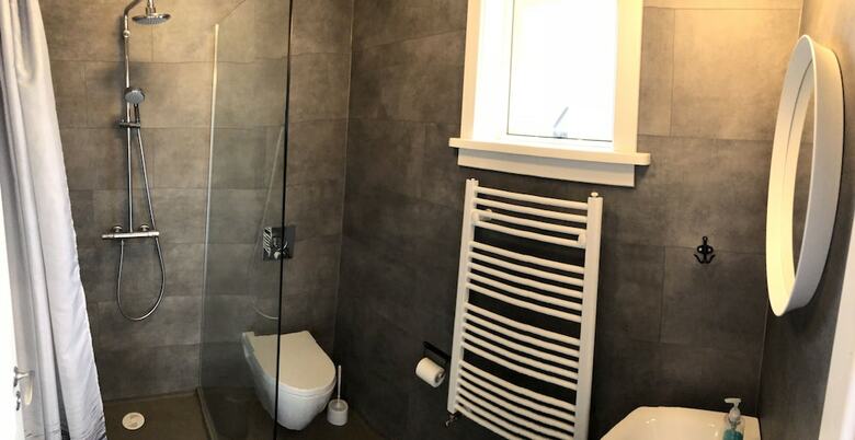 Hotel L�kur