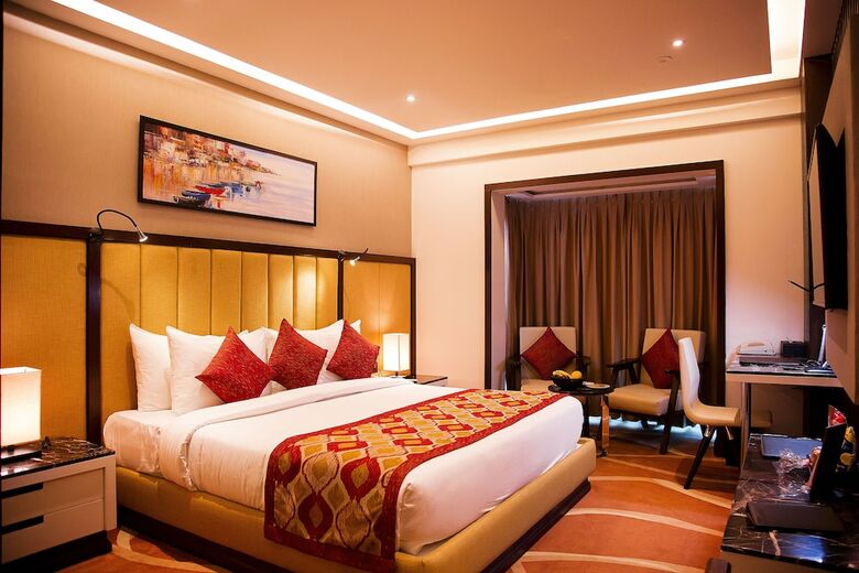 Hotel Radisson Lucknow City Center