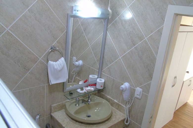Hotel Galo Vermelho