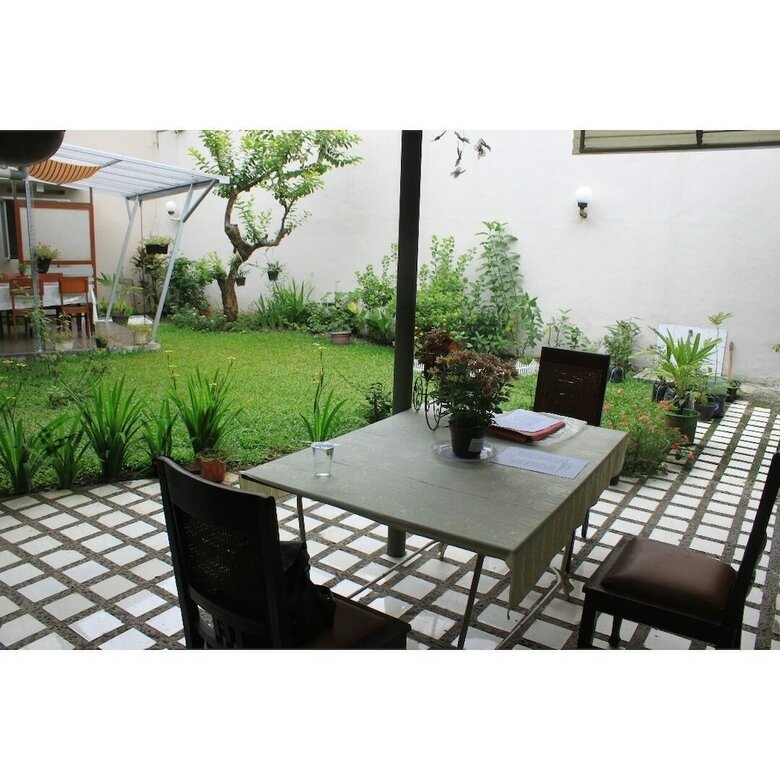 Villa de Riau Cottage By Houseinbandung