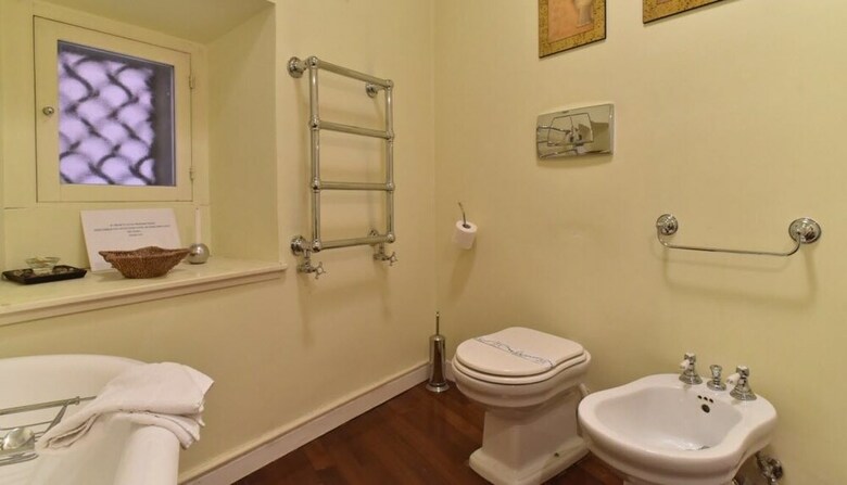 Hotel Holiday House Belle Arti
