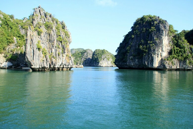 Halong Legacy Legend Cruise
