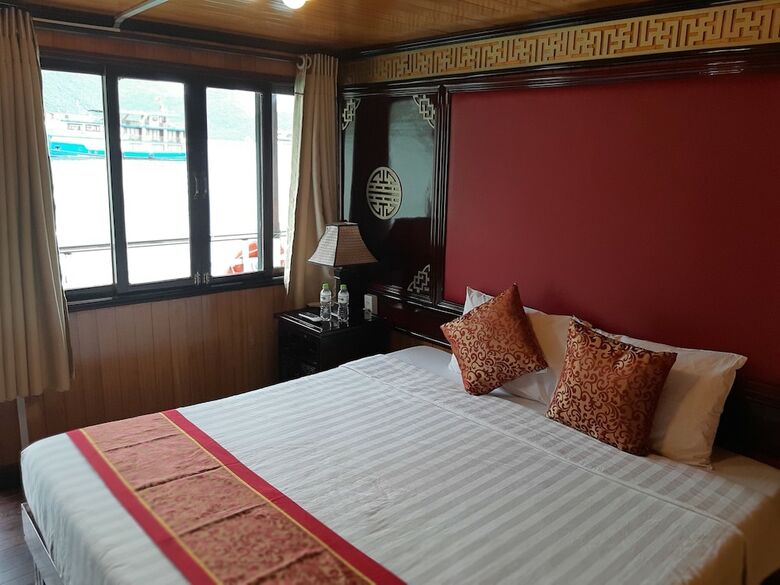 Halong Legacy Legend Cruise