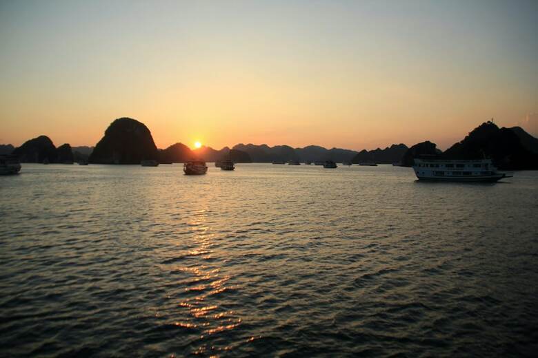 Halong Legacy Legend Cruise