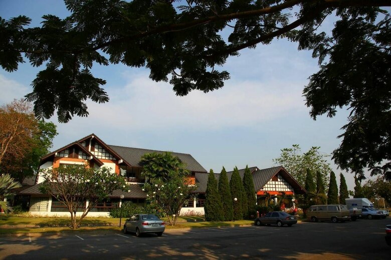 Korat Resort Hotel