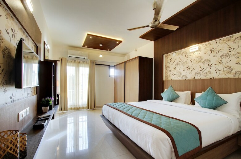 Hotel White Castle Corporate Residences