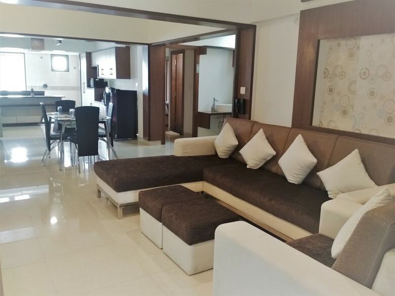 Hotel White Castle Corporate Residences