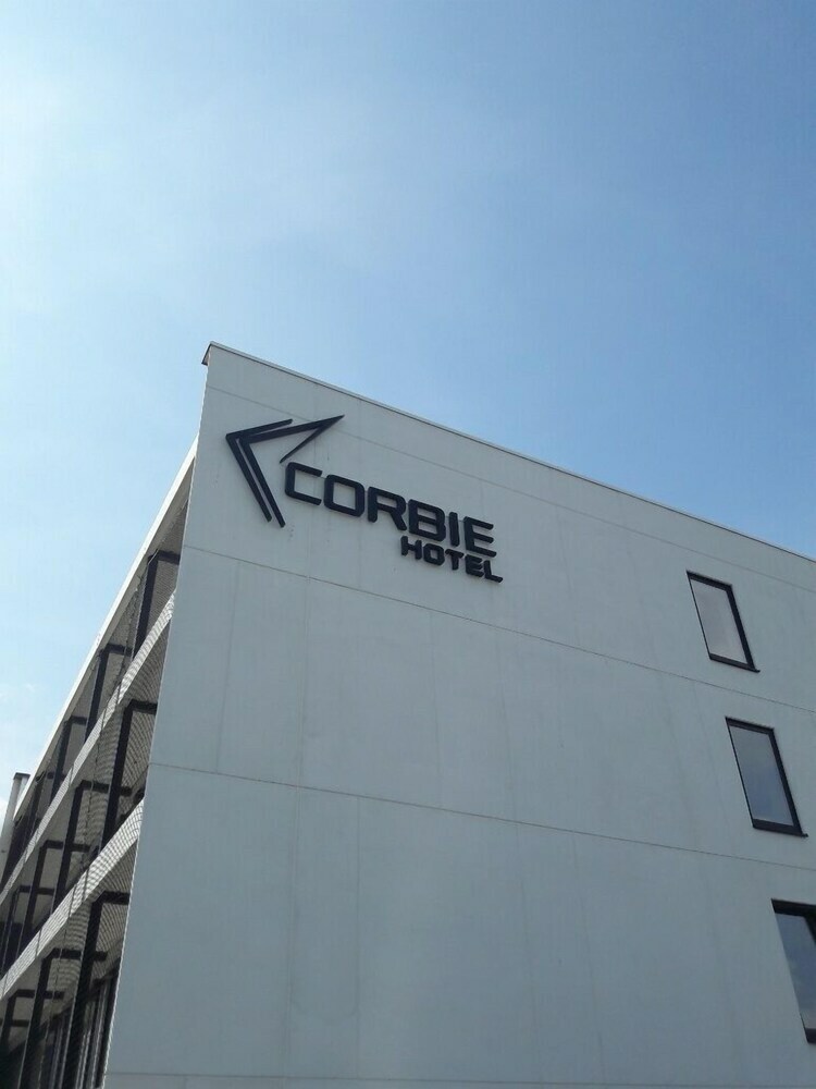 Hotel Corbie Lommel Ring