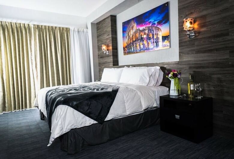 Elite 47 Hotel & Suites