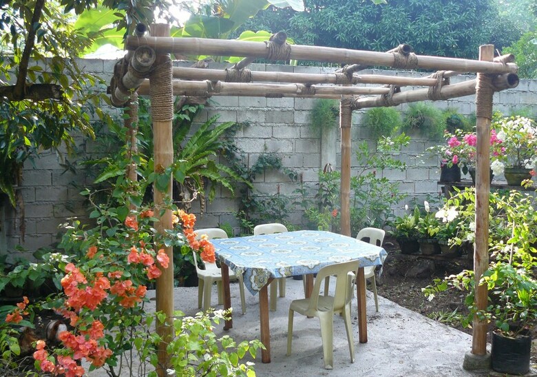 Hotel Little Bridges Bed And Breakfast