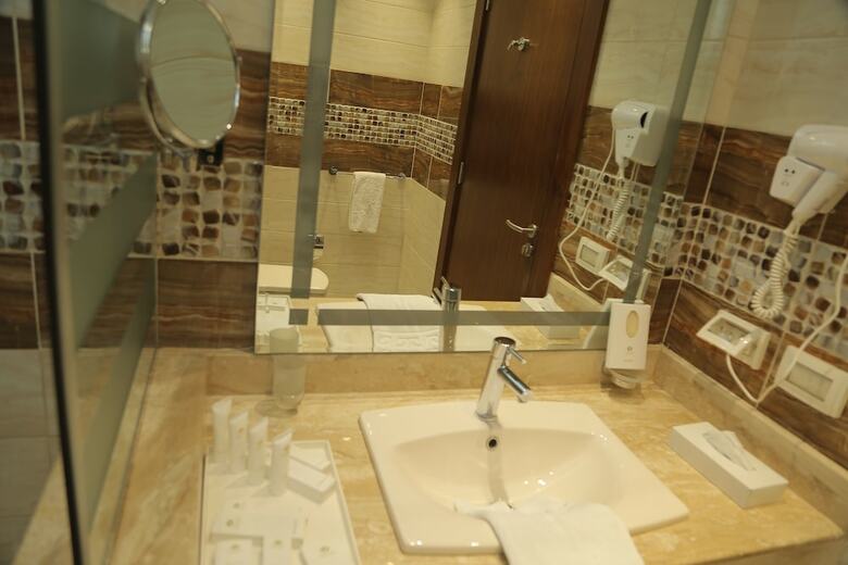 Hotel Tolip Golden Plaza