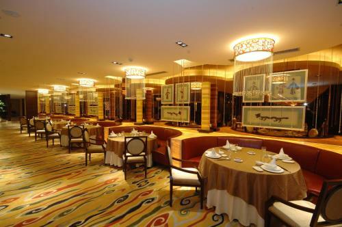 Royal Palace Hotel Haining