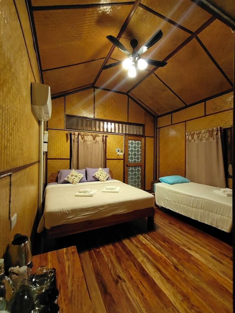 Hotel Bansuanphutarn