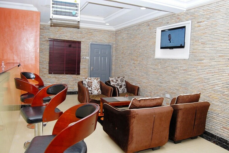 Hotel Yewa Frontier