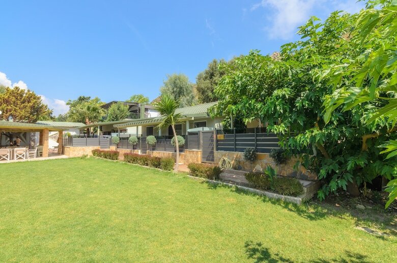 Apartamentos Dafni Villas & Maisonettes