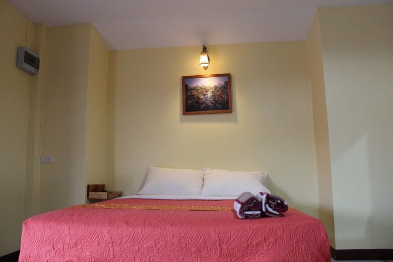 Hotel Phuengluang Resort