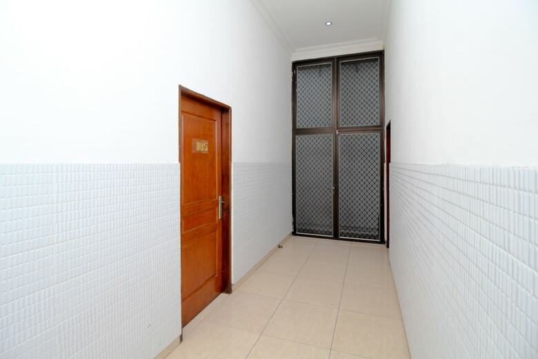 Hotel Airy Tegalsari Kedungsari 109 Surabaya