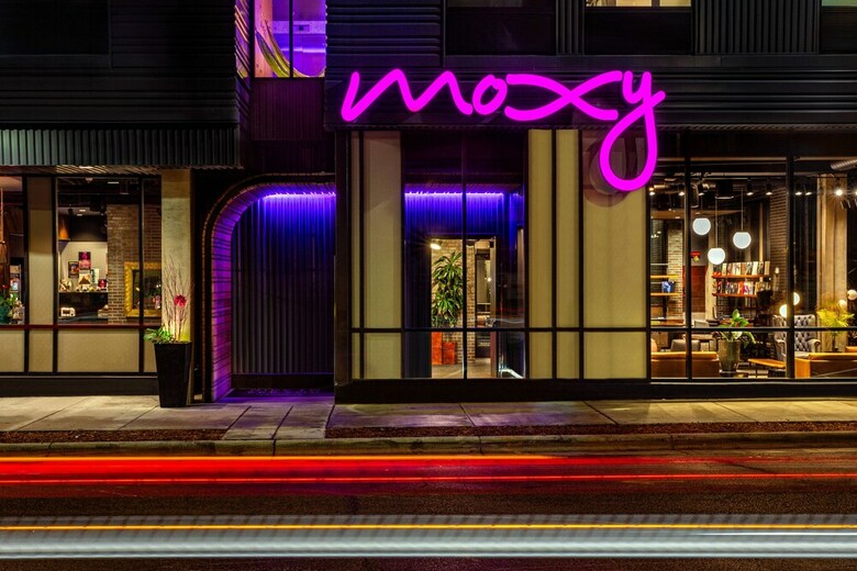 Hotel Moxy Minneapolis Uptown