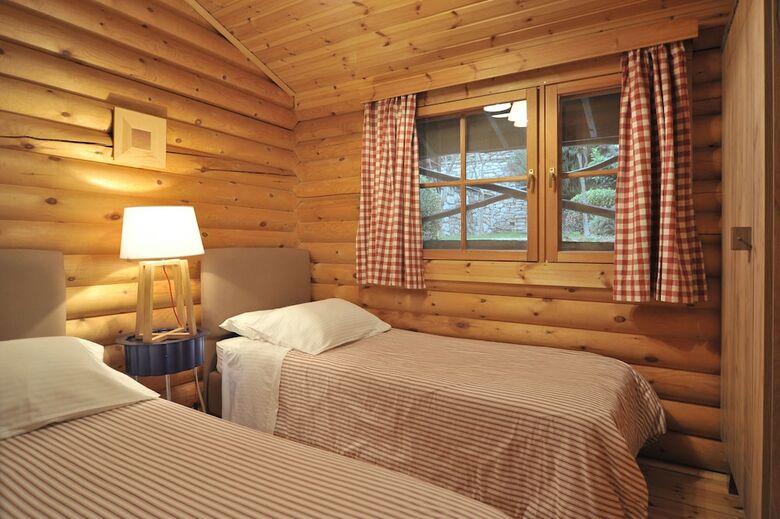 Hotel Xenios Chalets