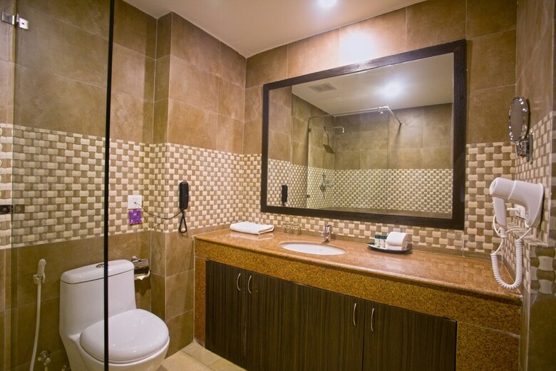 United Business Hotel